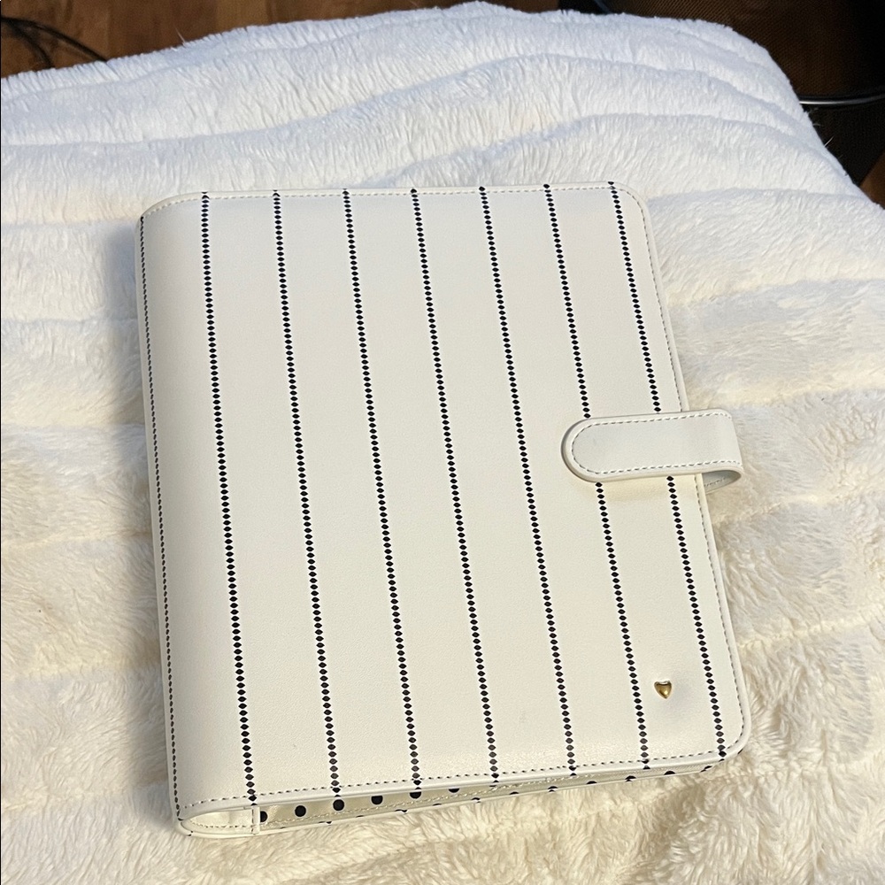 Franklin Covey CL Planner Love Blush Blossoms Leather Snap 1.25 Striped Binder